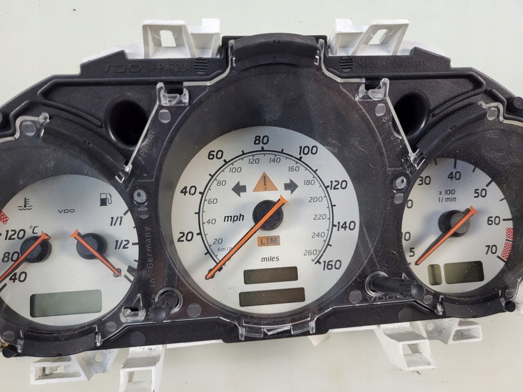 фото №4, Mercedes slk r170 lift 2.0 k автоматическая коробка передач счетчик приборы спидометр uk