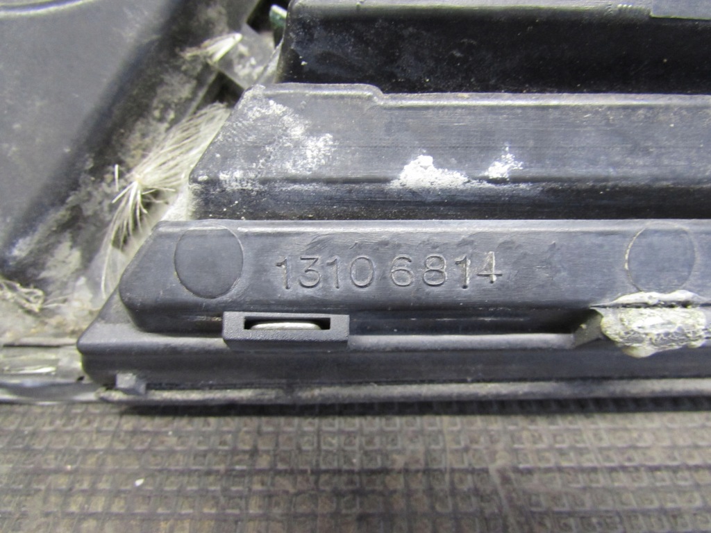 фото №10, Решітка радіатора opel vectra c 02-05r 13106814