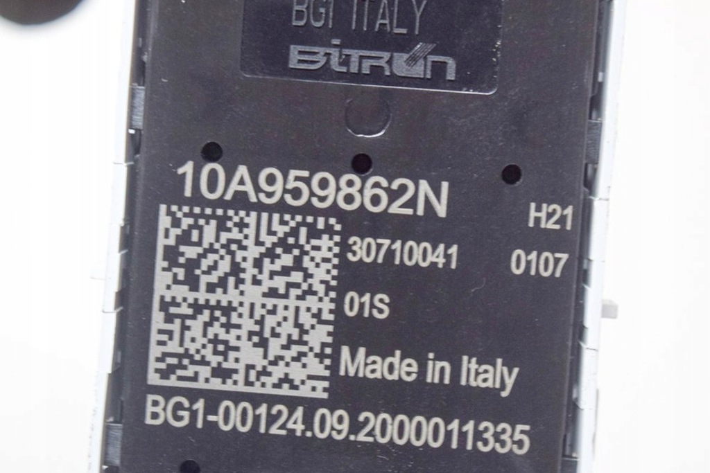 фото №8, Volkswagen id.3 e11 pro перемикачі вікон передніх правих двері rhd 10a95