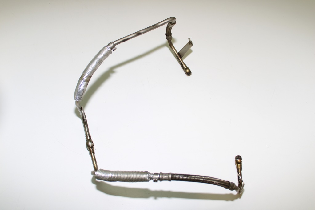 Bmw f10 f01 f02 750i 550i n63 шланг масляный turbo 11427599233 Недорого