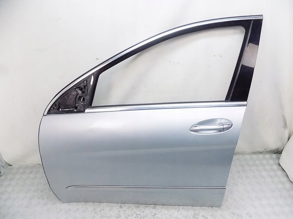 фото №1, Дверь левая перед - mercedes r-klasa w251 c775