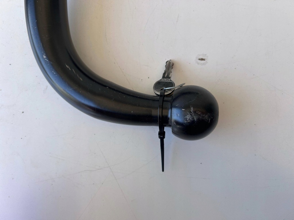 фото №5, Renault express hak буксирувальний 8201728518 оригінал