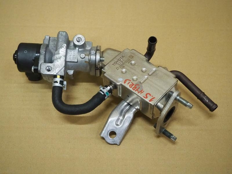 фото №1, Клапан egr радіатор toyota yaris iii 1.5 hybrid