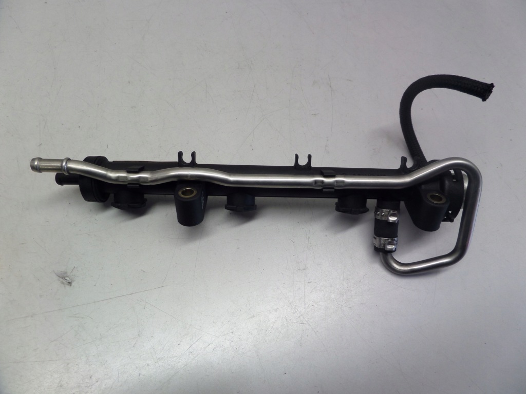 Молдинг упорскування smart fortwo 450 98-07 0.6t 0003096v004 a1600700195 в Україні