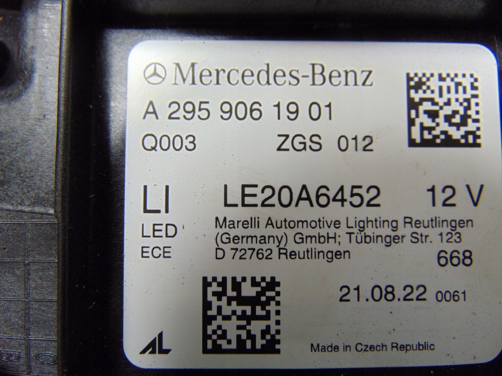 фото №16, Лампа ліва перед mercedes eqe a2959061901 europa