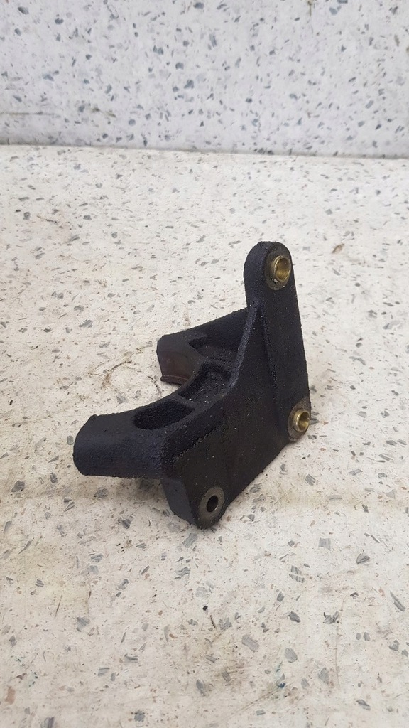 фото №2, Кронштейн опора полуось volvo 850 lift 2.0t