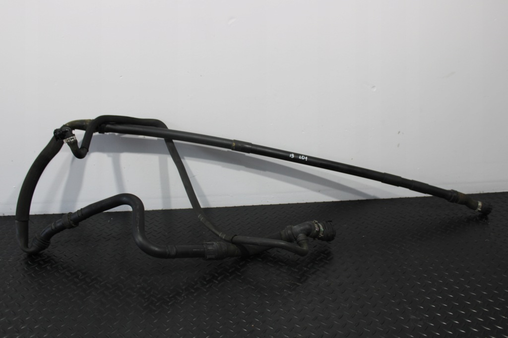 фото №1, Пабтрубок  шланг воды bmw i3 l01 7636408
