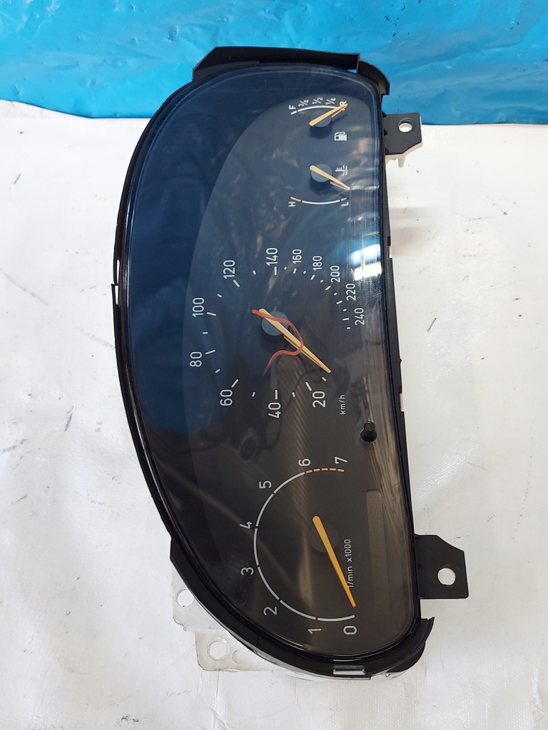 Купити Панель приладова панель saab 9-5 2.3t 5042007