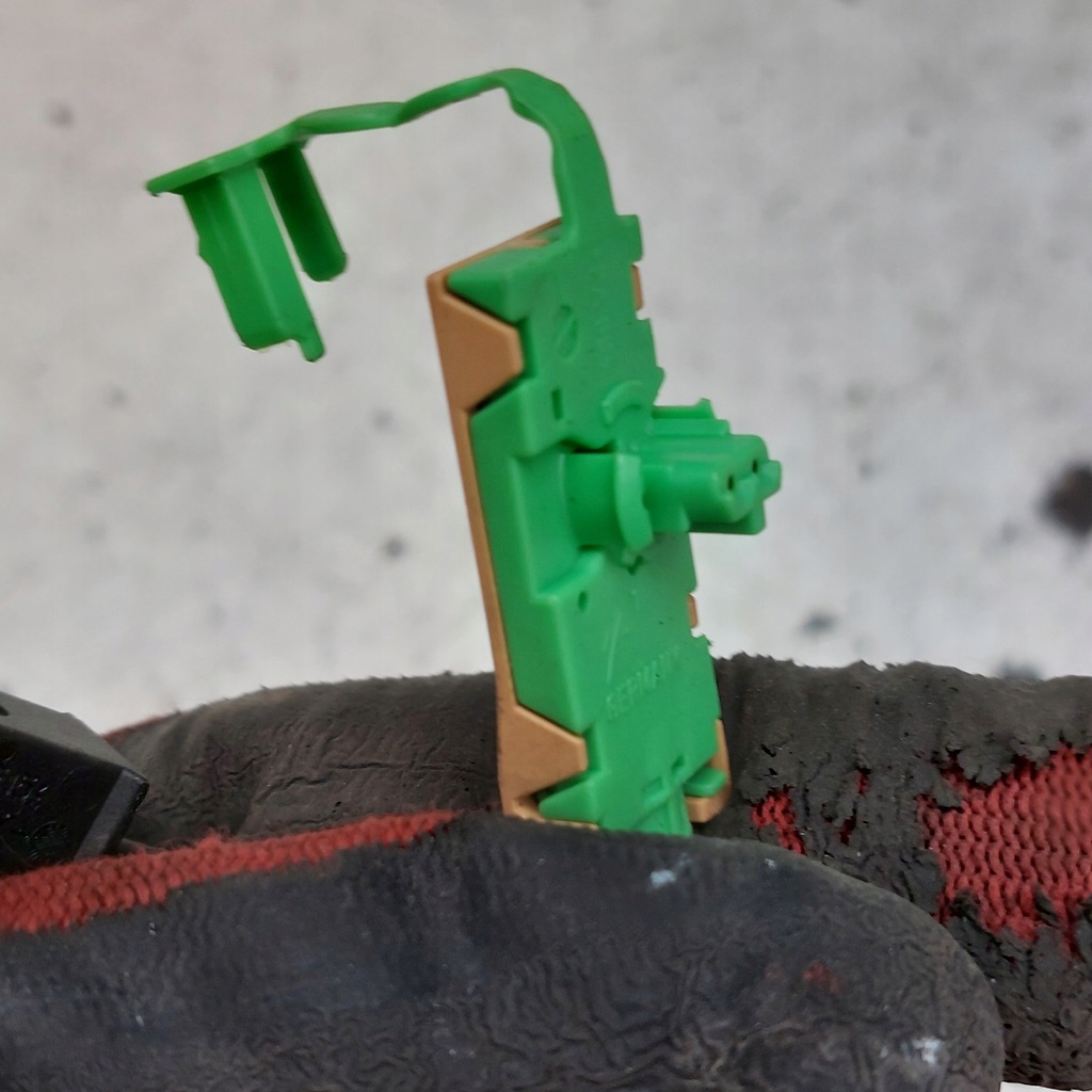 фото №7, Alfa romeo gt датчик kąta поворота лента подушка безопасности