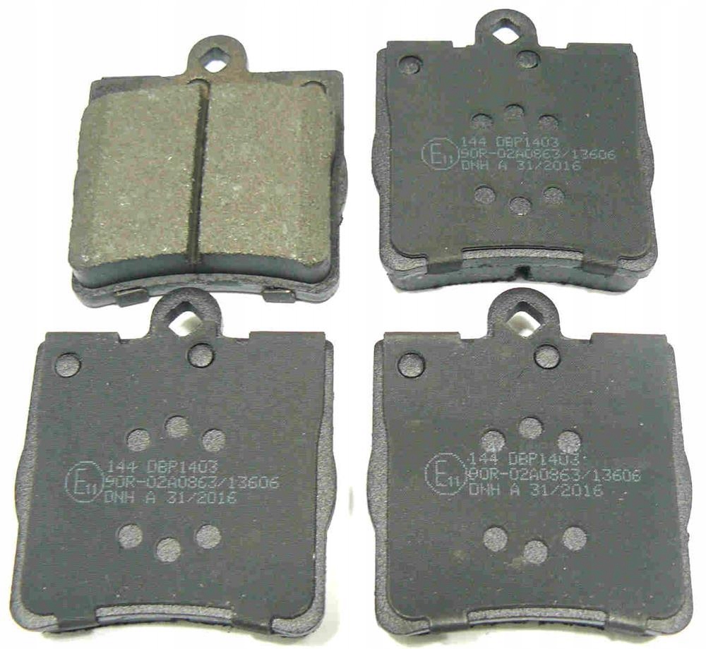 фото №1, Тормозные колодки do mercedes c w203 cl203 e w210 c124 slk r1