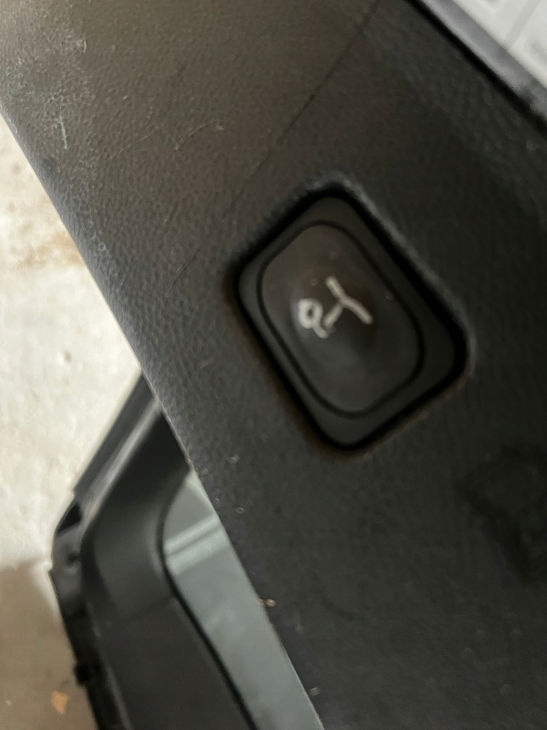 фото №10, Edge platinium кришка багажника скло uszk