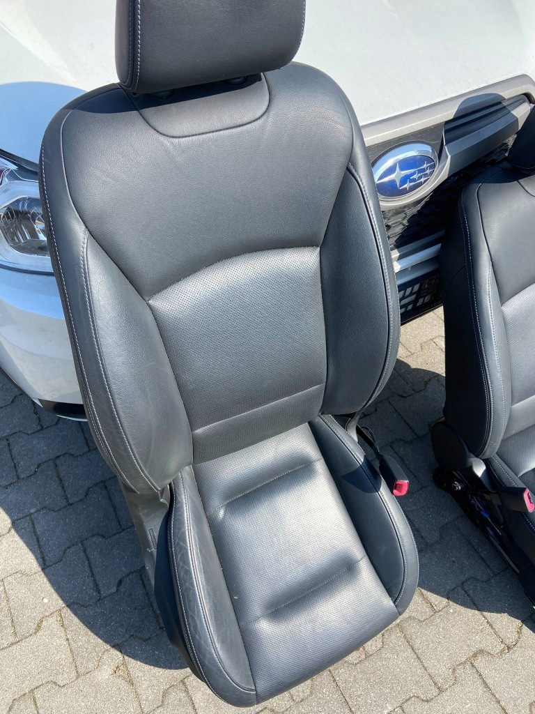 Сидіння шкіряний заднє сидіння обшивки subaru outback v bs Недорого