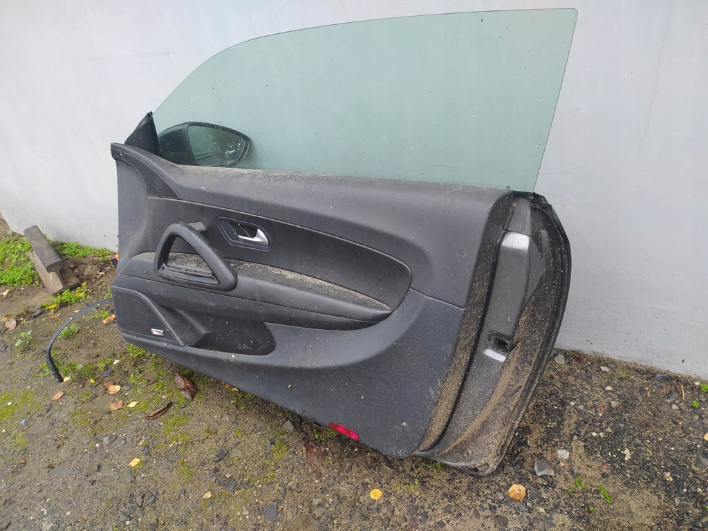 фото №9, Двері передні праве vw scirocco czytaj опис відсутній накладки