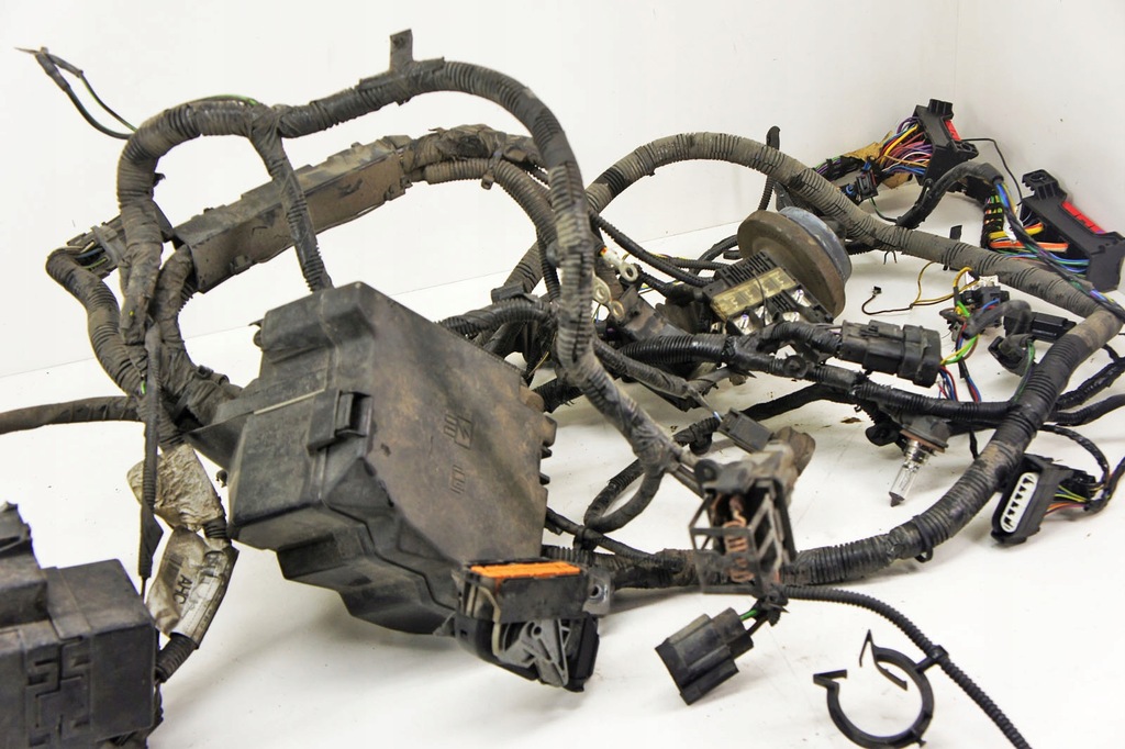 фото №7, Mu037 ford tourneo courier жгут двигателя перегородка