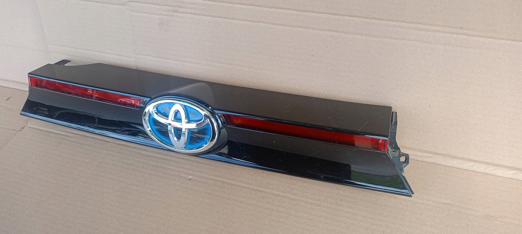 фото №5, Накладка накладка na кришка багажника задня toyota yarais cross 20-24rok 76801-0d760 org