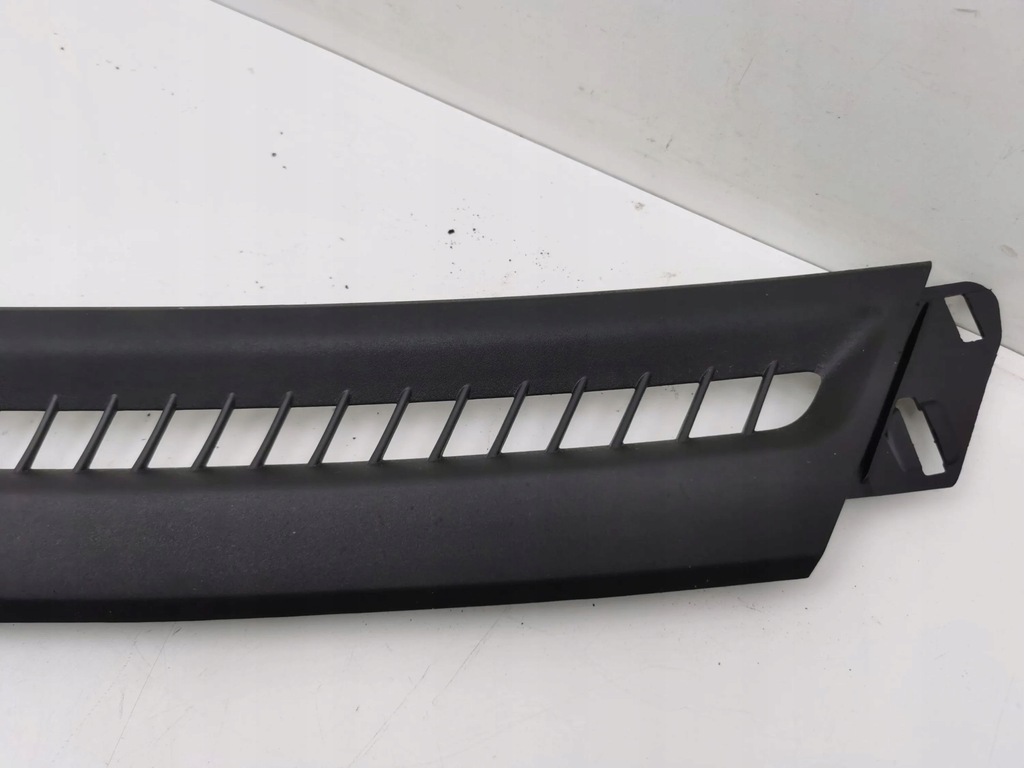 фото №6, Jeep cherokee 2015 форсунки / решётки обдув панели приборной панели