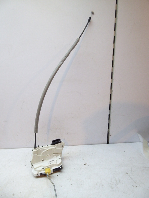 фото №1, Mg zs lift 2023- замок дверь перед левый 5 pin hb 5d