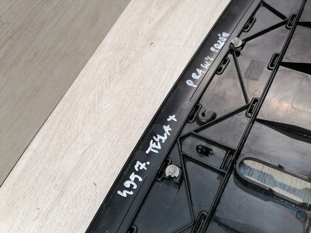 фото №10, Tesla x накладка ванна правий перед 1036234-00-f