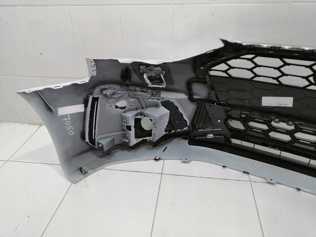 фото №10, Бампер передний перед audi a4 s4 b9 s-line lift