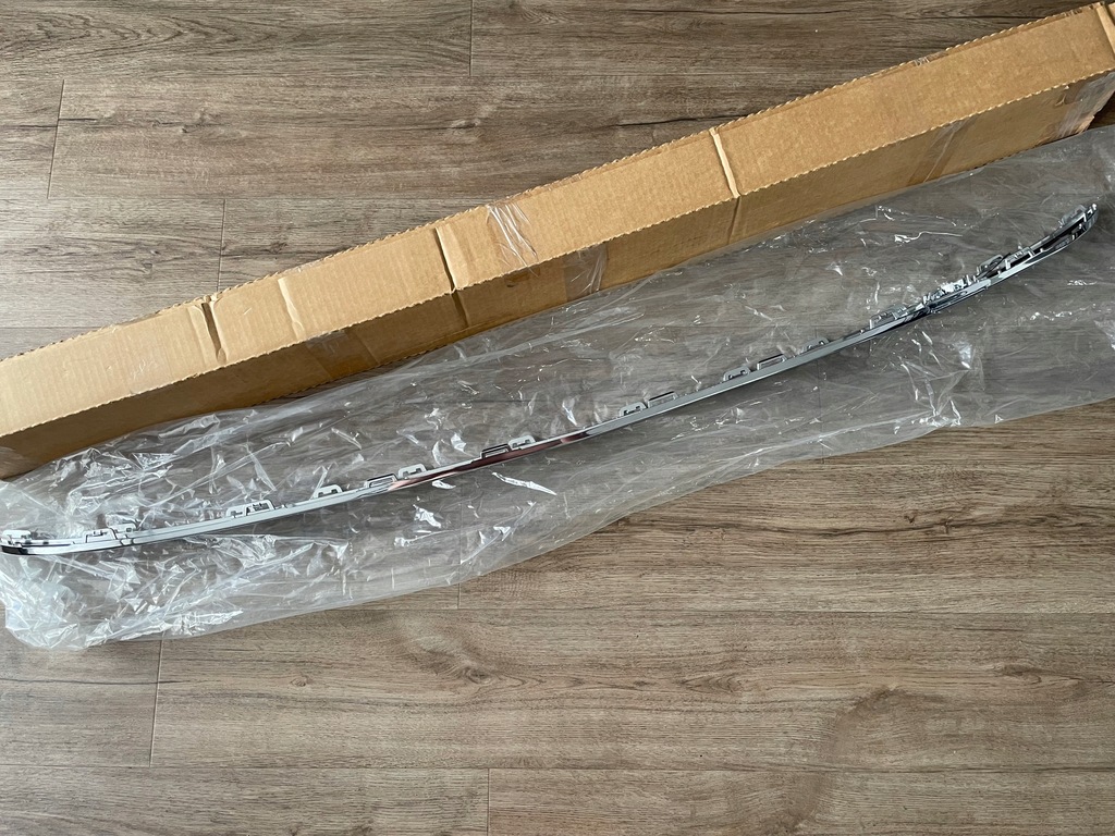 фото №10, Mercedes gl 2012-2015 gle 2015-2019 x166 w166 молдинг+ заглушка хром задняя оригинальный номер