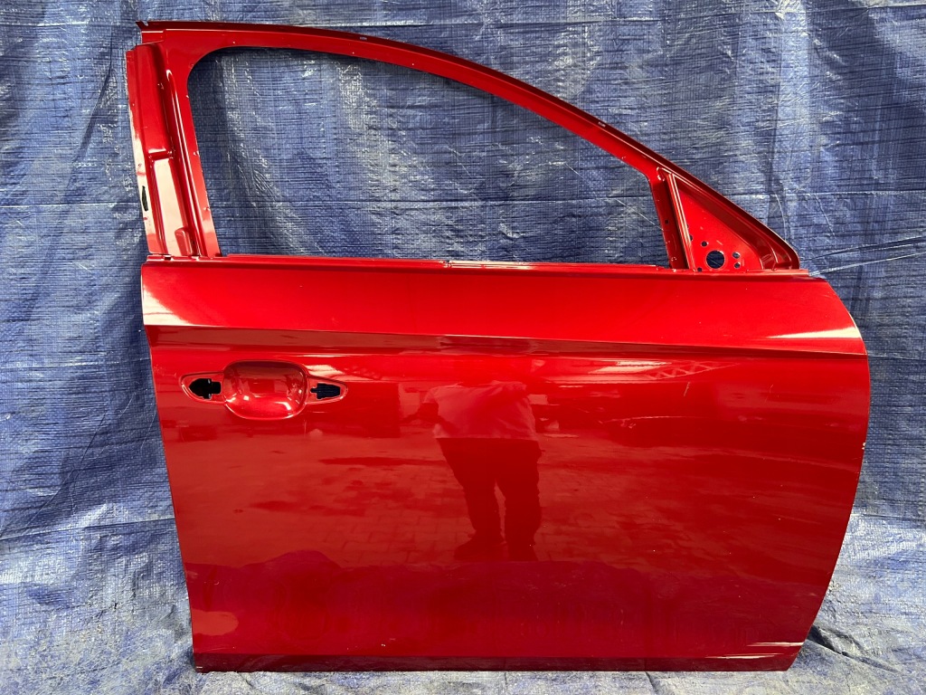 фото №1, Opel corsa f правое передние дверь