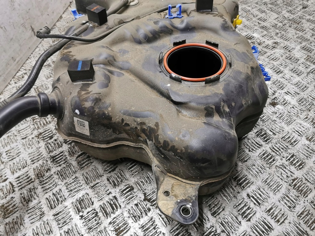 Nissan juke ii f16 2023 бак топлива Оригинал