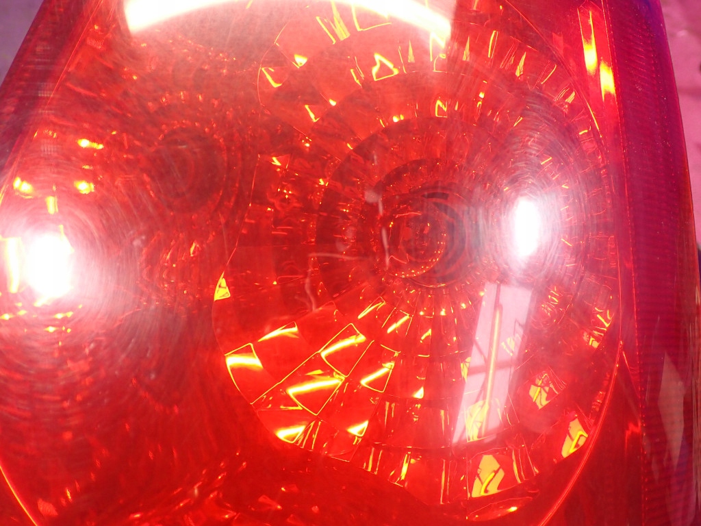 фото №7, Kia picanto i 04-07 лампа задняя правая 92402070