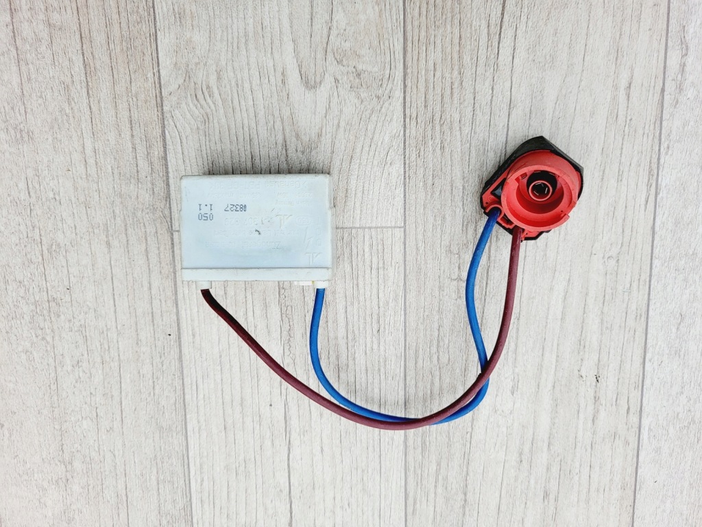 фото №1, Стартер bi ксенон 1307329050 mercedes cl w215 2 контакти