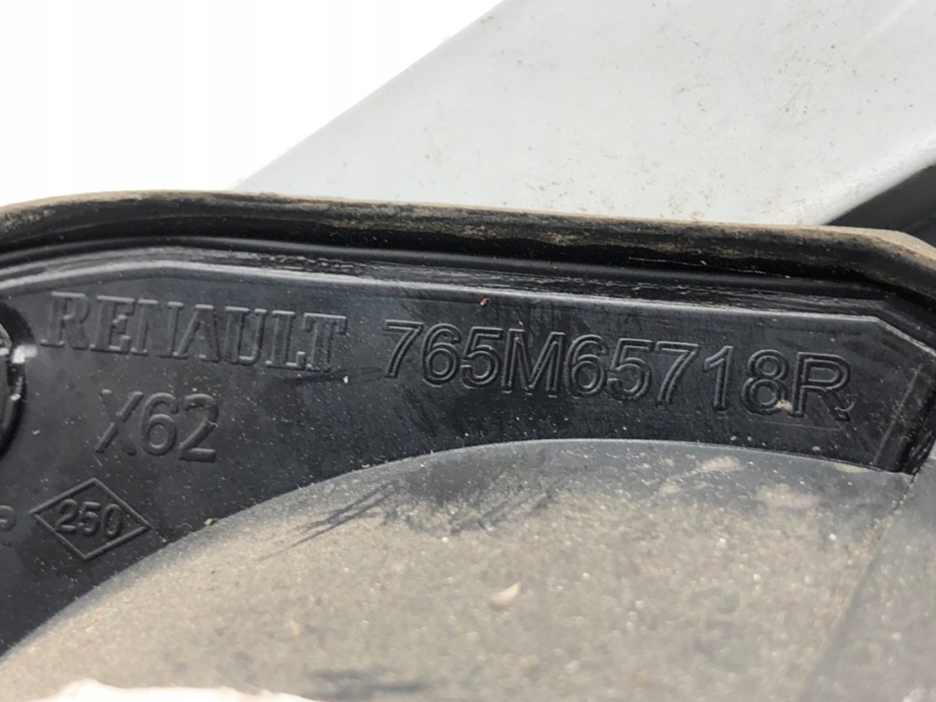 Кришка заливної scr renault master iii 765m65718r bus кришка Зі Шроту