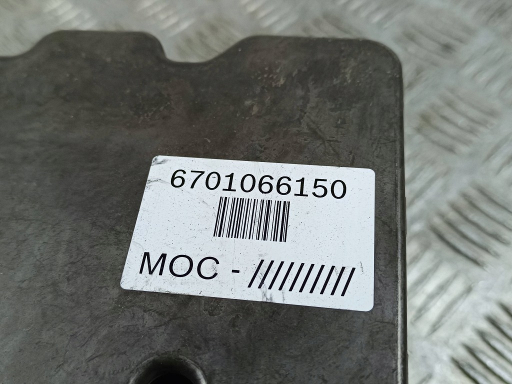 2018 maserati levante насос abs 6701066150 Недорого