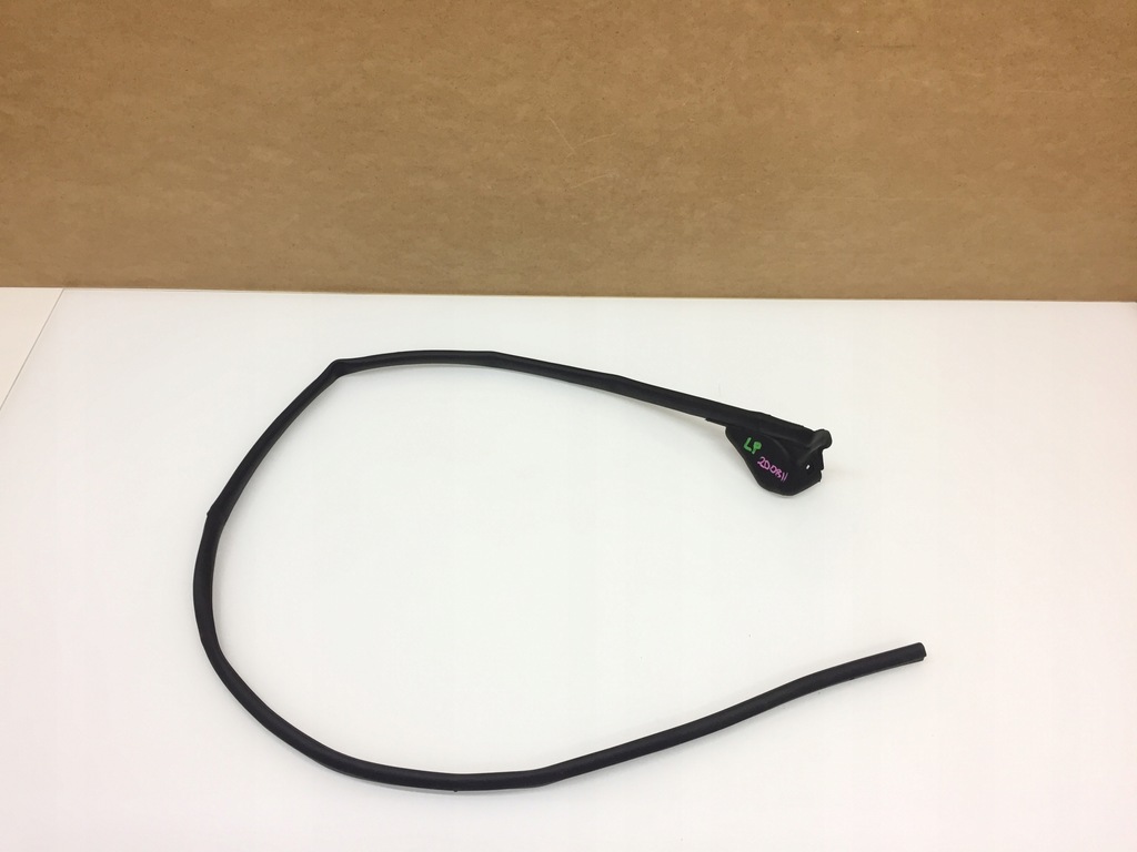 фото №1, Peugeot 2008 ii прокладка двері ліва передня