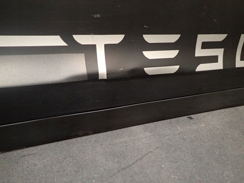 фото №4, Двері перед праве tesla x