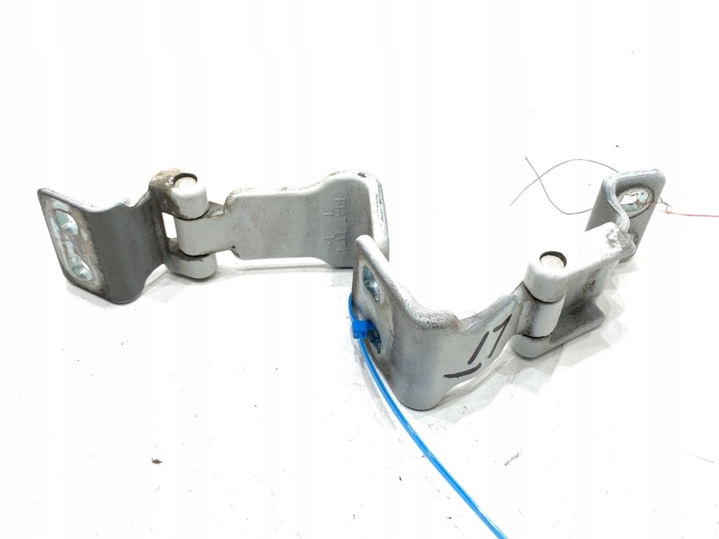 фото №2, Петли дверь задних левый fiat doblo ii minivan белый