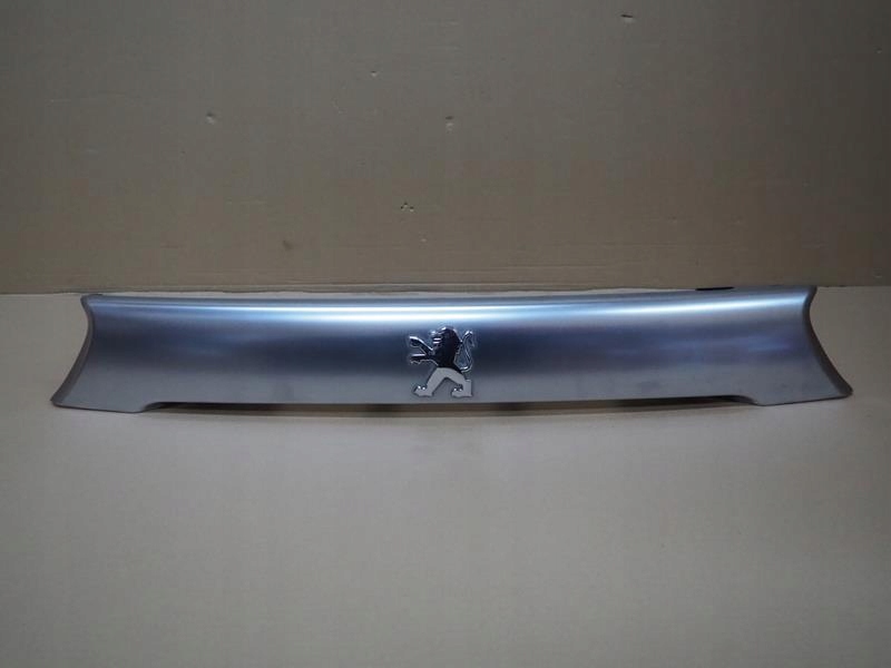 фото №1, Накладка молдинг кришки peugeot 4007