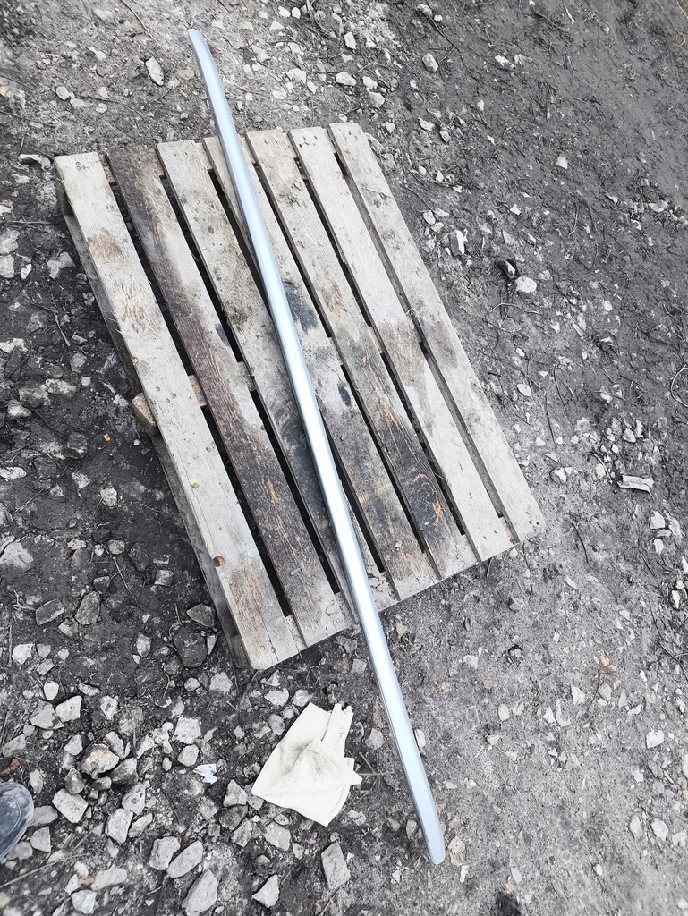 фото №1, Ford mondeo mk5 ford mondeo mk5 рейлінг даховий лівий ?