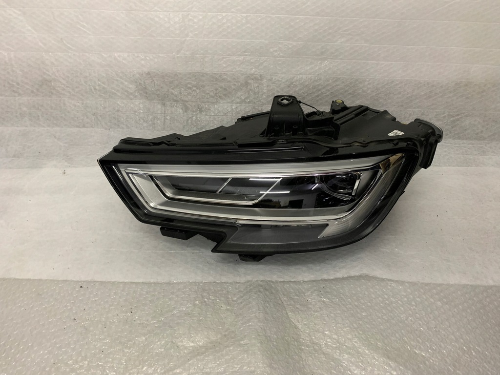 фото №1, Audi a3 8v lift лампа ліва full led лівий kompletny