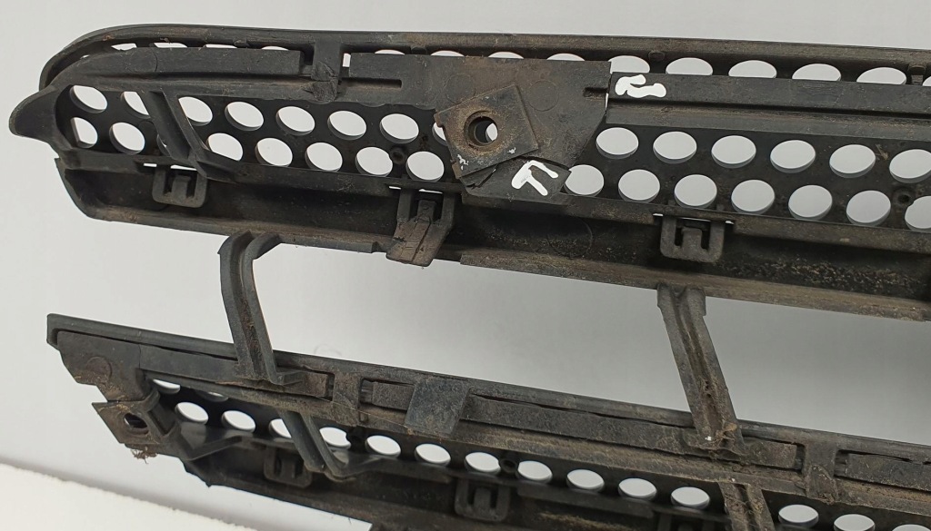 Решётка радиатора решётка радиатора mercedes ml w163 1638800185 Киев