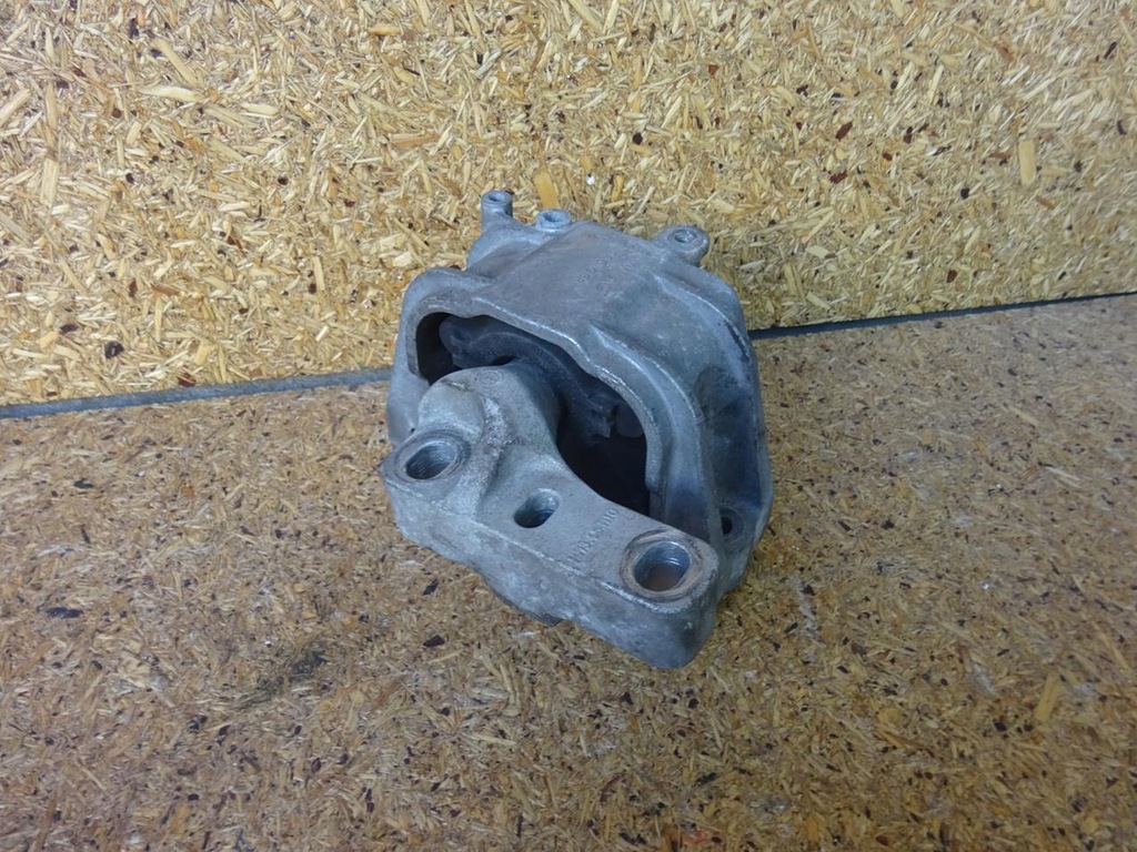 фото №9, Audi tt 8j r32 3.2 v6 bub 06-14 подушка двигателя 1k0199262am