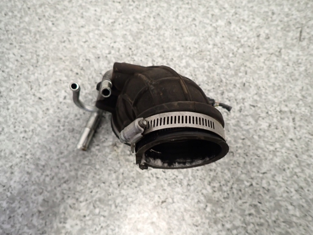 Suzuki sx4 s-cross 1.6i 13-16 труба воздуха Оригинал