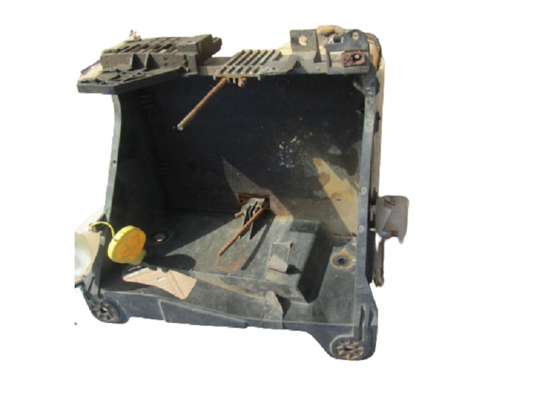 фото №1, Ford f-250 11- f350 бак омывателя основание