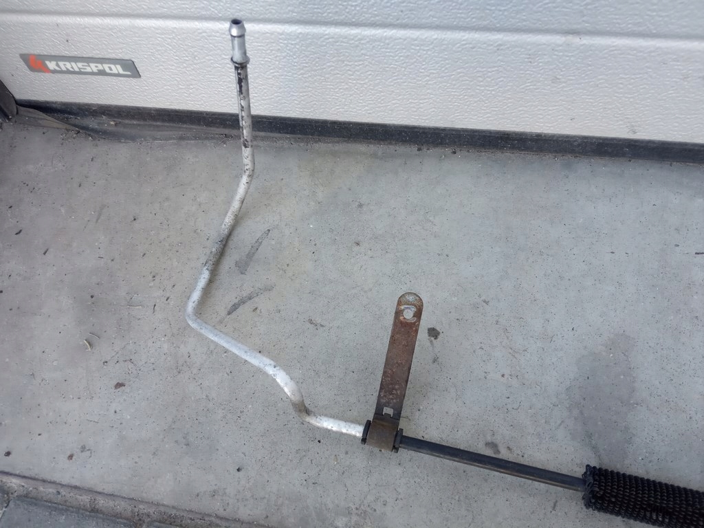 фото №8, Ford tourneo connect 1.8 tdci шланг усилителя