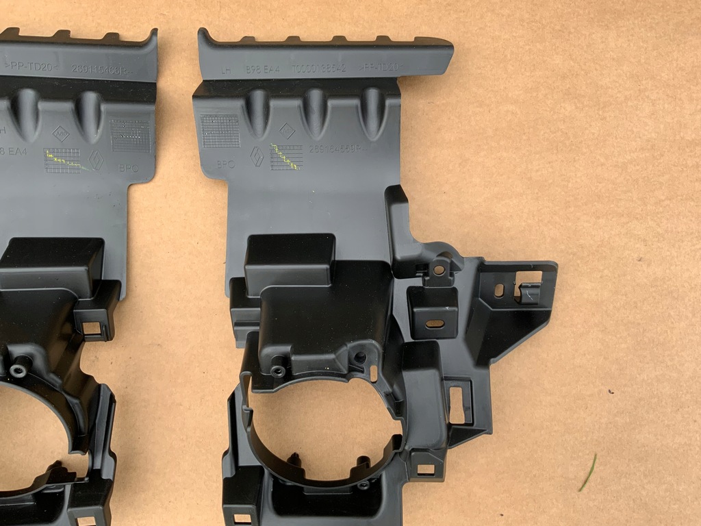 фото №3, Корзина решітка протитуманної фари renault clio iv лівий правий