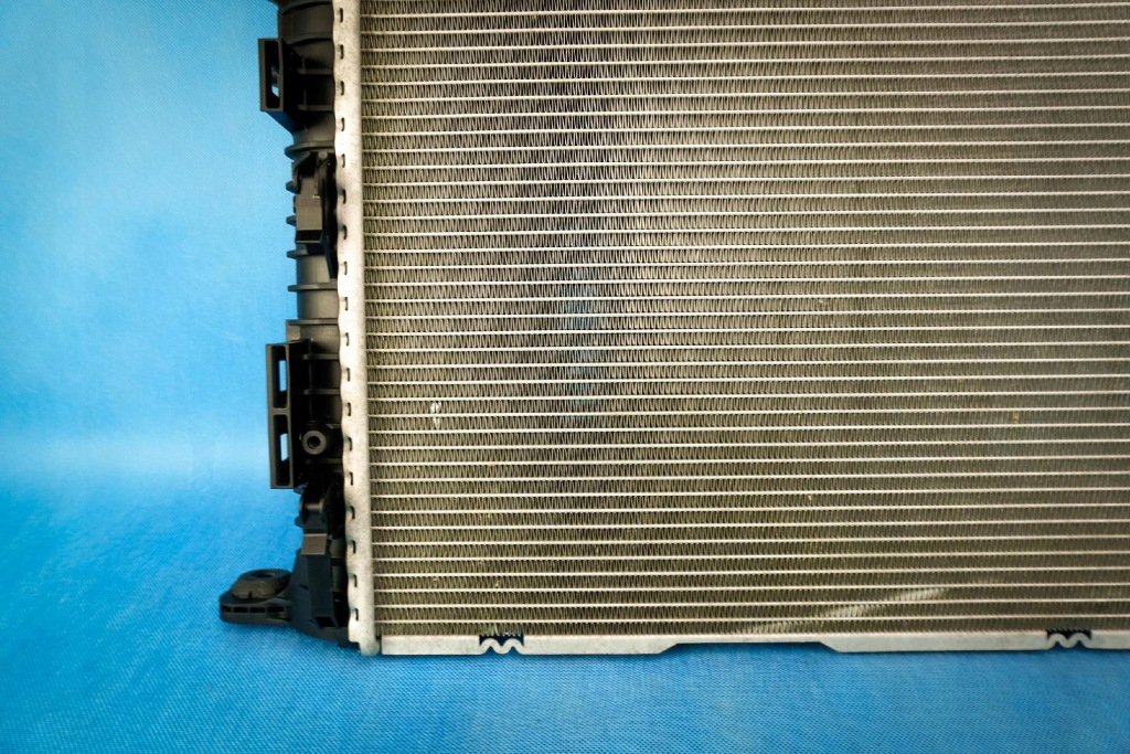 Радиатор воды audi a8 4h 4h0121251b 4.2tdi 4.0tfsi Киев