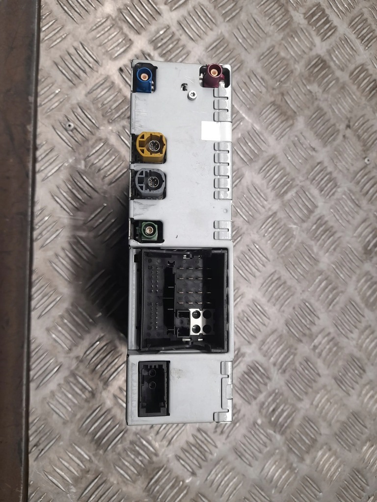 фото №5, Audi a8 d4 4h0035746f середина автомагнитола