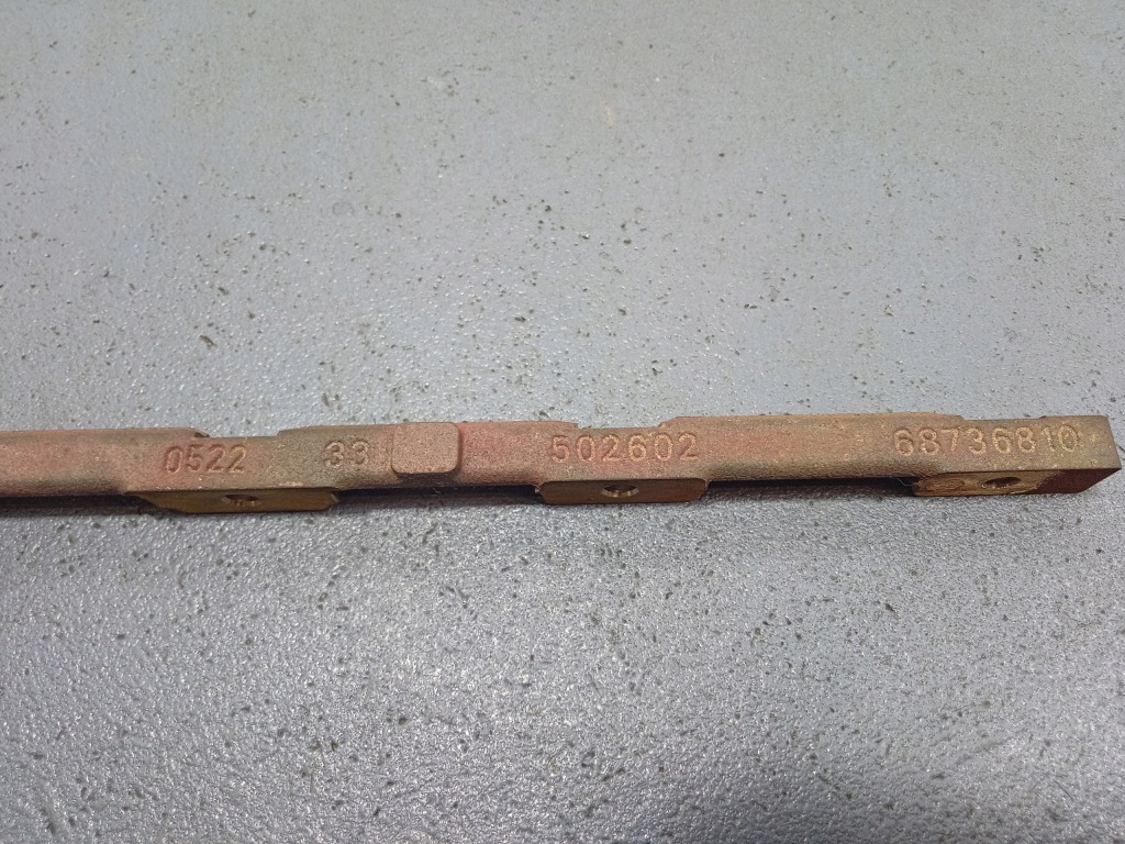 фото №4, Bmw 1 f40 2.0 b48 m135i молдинг прижимная турбины