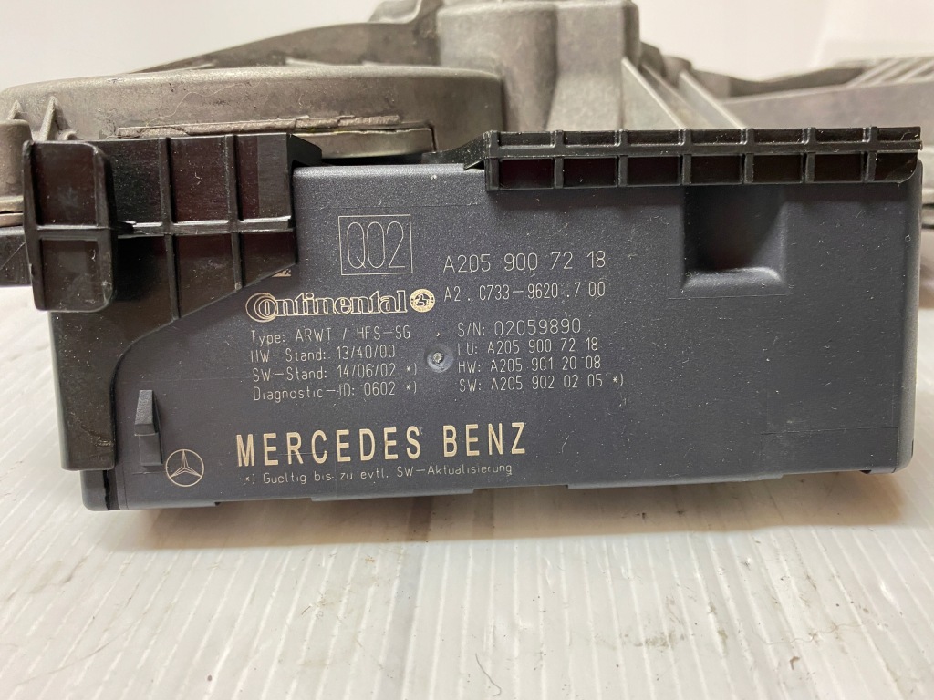 фото №4, Mercedes w205 механизм крышки