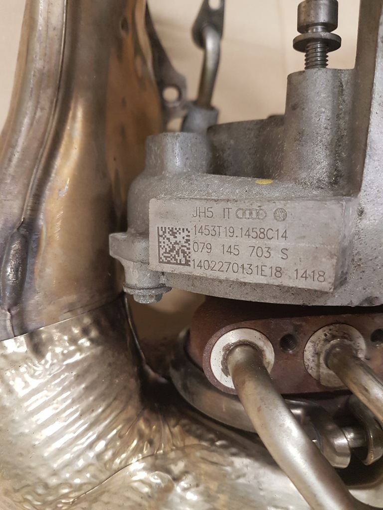 фото №7, Audi rs6 турбины турбонагнетателя 079145704s 079145703s