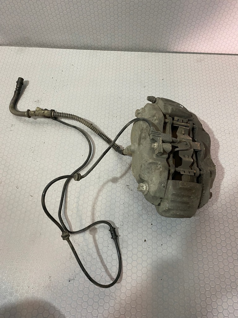 фото №1, Mercedes s420 w221 супорт гальмівний перед правий