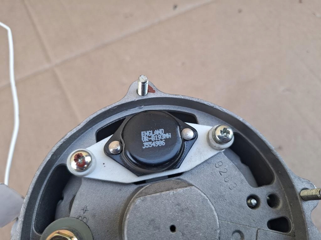 Генератор stardax stx110315r mercedes w107 w123 w114 w115 Цена