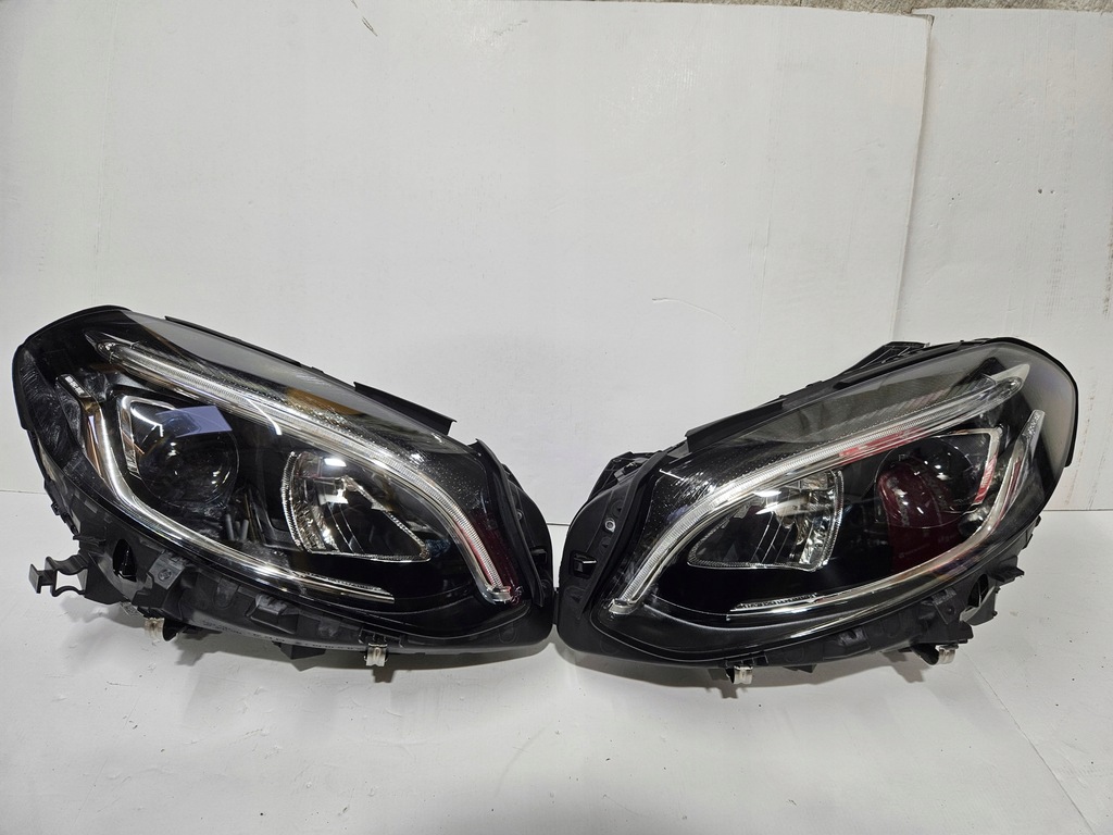 фото №1, Mercedes w246 lift лампа full led права ліва комплектна nowa oryg a246